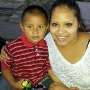 Meet your Posher, Ana